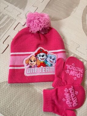 Paw Patrol "One Team" Pink Pom Beanie & Mittens Set